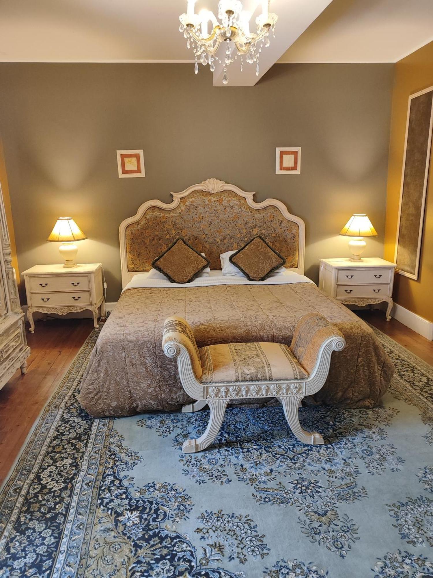 L'Entree Chambres D'Hotes Bar & Restaurant Castillonnes ภายนอก รูปภาพ